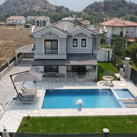Inviting 4-bed Lina With Lux Pool Ortaca (Mugla)